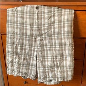 Big and tall men’s plaid shorts
